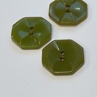 3 Vintage Green Bakelite Buttons Nice Set  0 75   