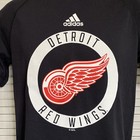 Adidas Nhl Detroit Red Wings Hockey Short Sleeved T-shirt  Adult Small  Black