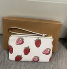 New Corner Zip Wristlet Strawberry Print Pink Red Cbb81 Chalk Multi