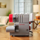 Singer Hd0450s Heavy Duty 2-3-4 Thread 1300 Spm High Speed Serger Machine