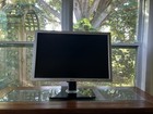 Dell Ultrasharp 2707wfpc 27-inch Lcd Widescreen Monitor W  Power   Display Cords