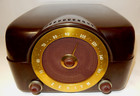 Vintage Zenith Cobramatic H664 Super Hetrodyne Radio Phonograph In Bakelite Case