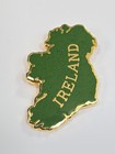 Ireland Travel Souvenir Lapel Pin Map Shape Green   Gold Colors   2