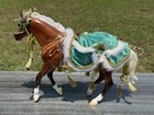 Breyer 2019 Holiday Christmas Loping Quarter Horse Latigo Minstrel