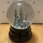 Vtg sacks 5th Ave Empire State Bldg Ny City Music Snow Globe W Statue Of Liberty