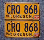 1980 Oregon License Plate Plates Pair   Set - Nice Quality