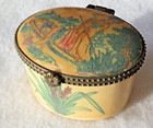 Lovely  Trinket Box Lovely Carved Molded Scenery Flower Gisha Lady Gold Tns