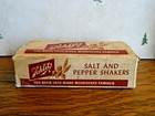 Schlitz Beer Bottle Vintage 1952 Salt   Pepper Shakers 4  W box  Milwaukee  Wis 