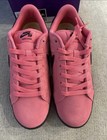 Nike Sb Tennis Classic Men   s Low Top Pink black 7m  8 5w