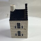 Klm Bols Blue Delft House  82 Empty Bottle