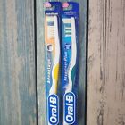 Lot Of 2 Oral-b Advantage Medium Reg 40  adv  Plus Reg 35 Soft Toothbrushes 2002