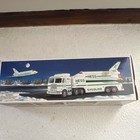 Hess 1999 Toy Truck Space Shuttle Satellite Original Gas   Oil Collectible