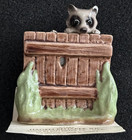 Nos   Hagen Renaker    1989 Retired   Raccoon On Fence   Free Shipping