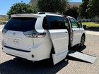 2014 Toyota Sienna Se 8 Passenger 4dr Mini Van