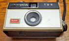 Vintage Lot Of 2 Kodak Cameras  Pony Iv   Instamatic 124 Untested