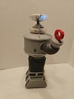 Diamond Select Toys Lost In Space  Electronic Lights   Sounds B9 Robot Figure