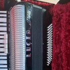 Hohner Tango I Piano Accordion 26 Treble 48 Bass Black W  Case   Harness Strap