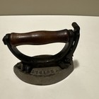 Antique Sensible No  6 R M W   Co Sad Iron Detachable Wooden Handle 4 