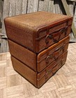 Vtg Rare 3-drawer 3-faux Suit Case Drawer Stacked Rattan Wood Faux Leather Brass