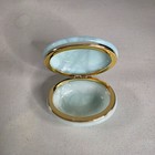 Vintage Womens Powder Box 3 In Long X 2 5 In Multicolor
