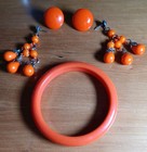 Vintage 1960s Lucite Bracelet   2 Pr Earrings Persimmon Color
