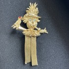 Vintage Gold-tone Scarecrow Brooch Figural Bird Pipe Mesh Legs Bead Eyes Pin