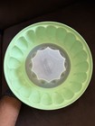 Tupperware Round Green Plastic Jello gelatin Ring Mold With Lid  1 Hole