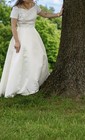 Mon Cheri Classic Ivory Lace A-line Full-length Wedding Dress S Scoop Neck