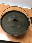 Vintage Cast Iron Dutch Oven Kettle Bean Pot Usa  12   W legs   Holed Lid Handle