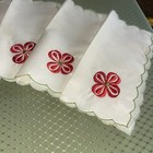 8 Cream Vintage Linen Napkins W  Green Scalloped Edge   Red Embroidered Flower
