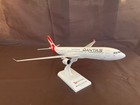 Skymarks Skr928 Qantas Airbus A330-300 New Livery Desk Top Model 1 200 Airplane