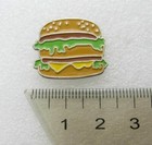 Cheeseburger With Sesame Bun Lapel Pin  a841 