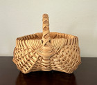 Vintage Small Buttocks Egg Splint Primitive Wood Basket