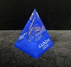 Luxor Las Vegas Lucite Pyramid With Commemorative Token Paperweight - Rare Look 