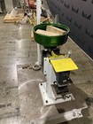 Vibratory Bowl System W  Dynomax 1-0640-08-2a Spindle Used
