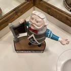 Blatz On Draft    milwaukee   s Finest Beer    Advertising Barrel Figure 16    Vintage