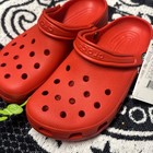         Crocs Classic Clog Color Red         Men s 4   6 Women   s  Fast Shipping     