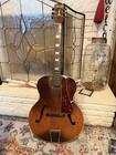 Harmony Hollywood Archtop Hollow Body Acoustic Guitar Right-handed 6-string