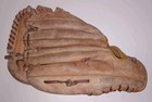 Vintage Spalding 10  Baseball Glove  Leather Fielders Choice  42-3955 