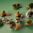 Vintage Lot Of 9 Religious Lapel Pins   Tietacs  Angels  Cheb  Cross  Heart dove
