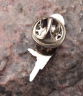 Goshawk Hawk Europe Bird Of Prey Brooch Raptor Pin Badge