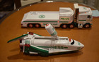 Hess 1999 Truck With Space Shuttle And Satellite Lights Work Original Box