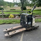 Crown Pe-4500 6 000 Lb  Walkie rider Electric Pallet Jack 12 265 Hours