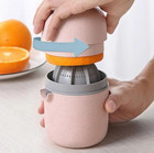 Manual Citrus Juicer Set     Mini Pp Fruit Press With Non-slip Reamer Lid