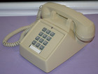 Cortelco Retro Analog Push Button Beige Desk Telephone Volume Control--new Other