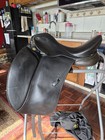 17  M  Toulouse Aachen Dressage Saddle W genesis System   Saddle Cover