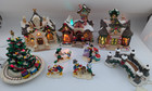 Walt Disney Brass Key Christmas Porcelain Village 2006 Mickey Village Set - Read