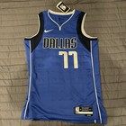 Nike Luka Doncic Dallas Mavericks  77 Blue Icon Swingman Jersey 44 Men   s Medium