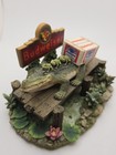 Budweiser Frogs Free Ride Figurine Alligator 1997  2181