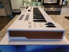 Arturia Keylab 49 Essential Midi Keyboard - White - Mint Condition     fast Ship    